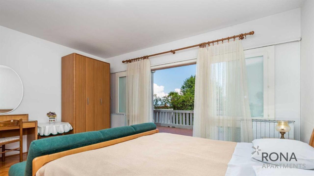 Rona Apartments Ani Ičići Exterior foto
