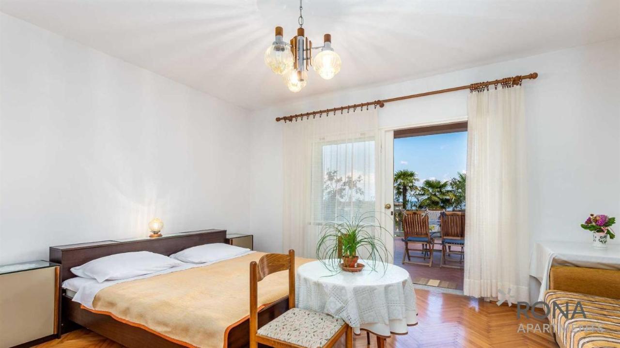 Rona Apartments Ani Ičići Exterior foto