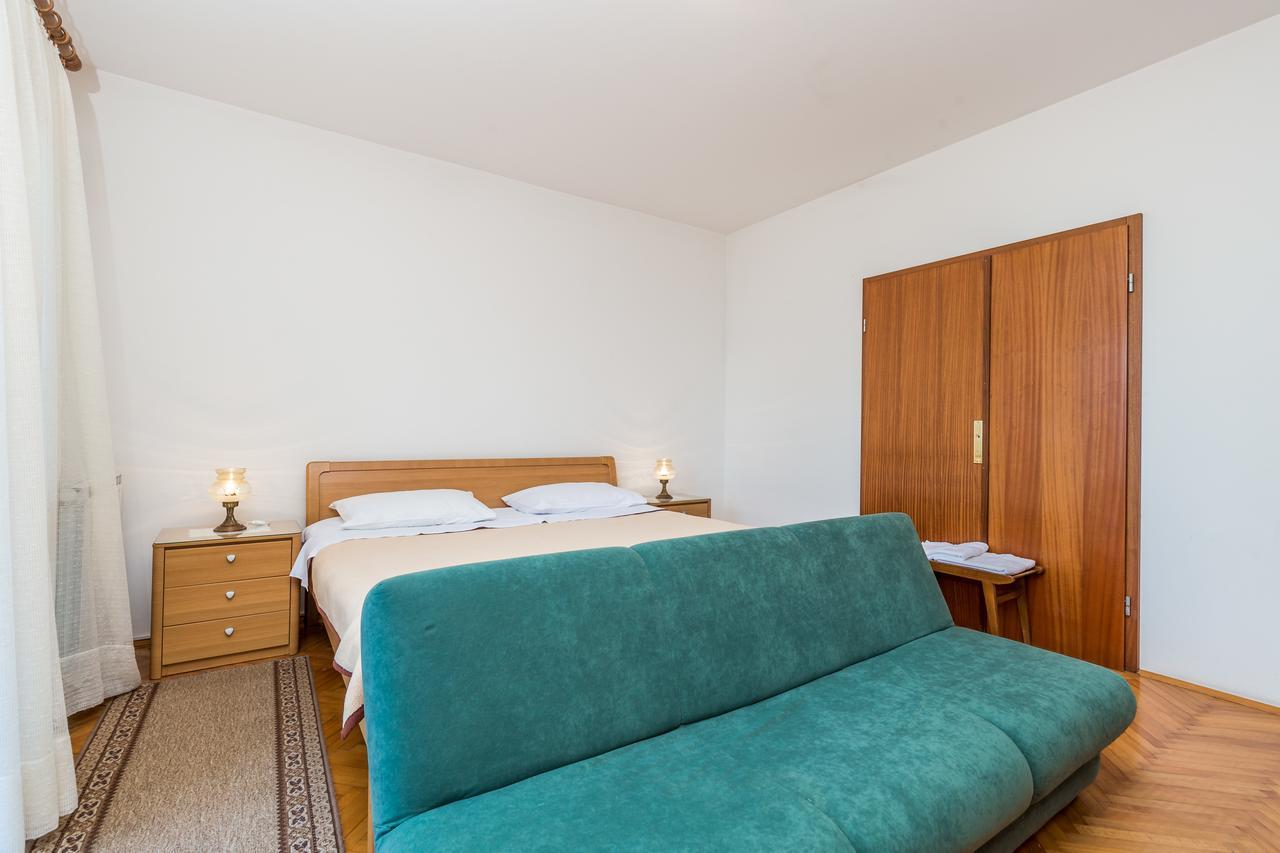 Rona Apartments Ani Ičići Exterior foto