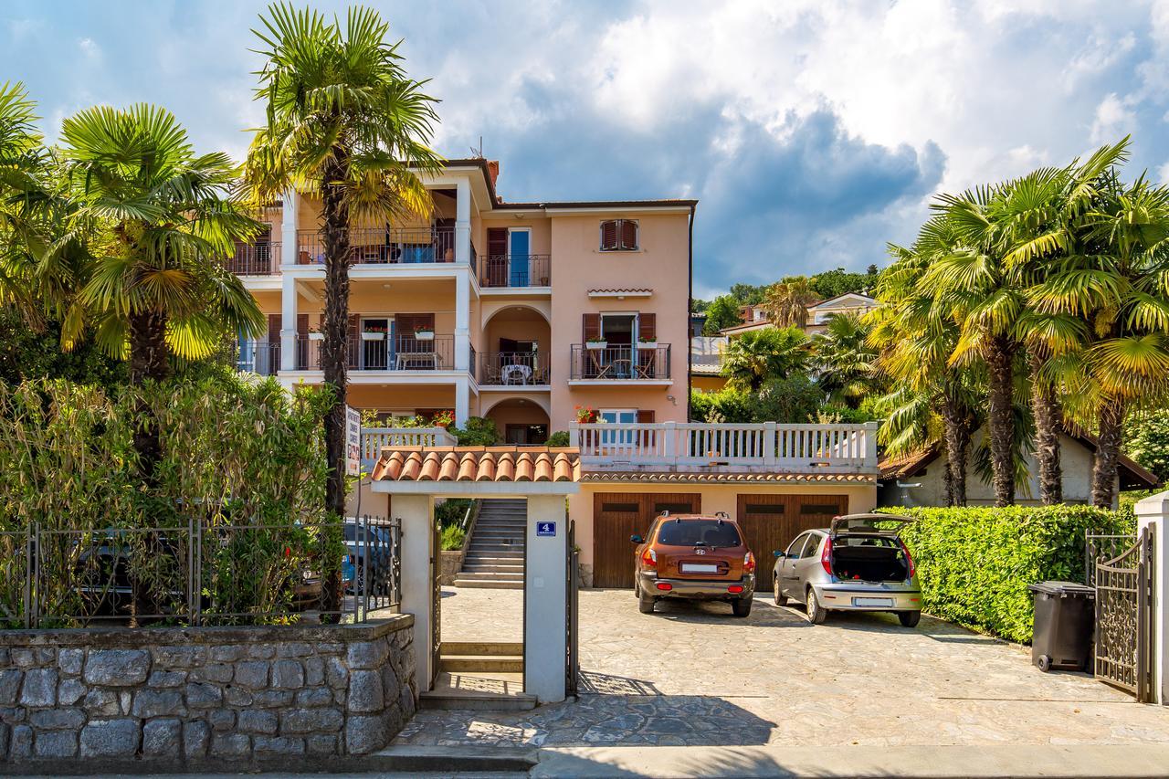 Rona Apartments Ani Ičići Exterior foto